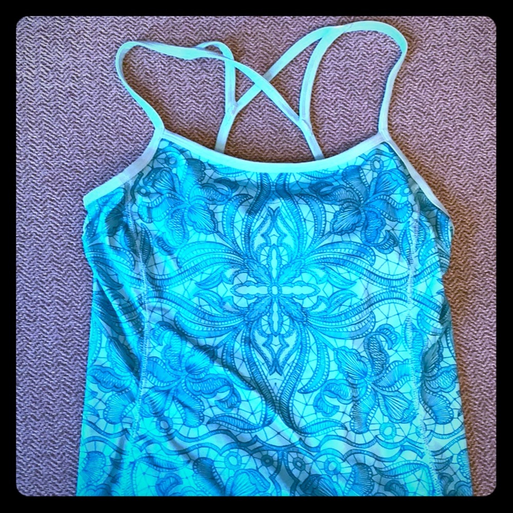 Athleta tanktop with bra size Small